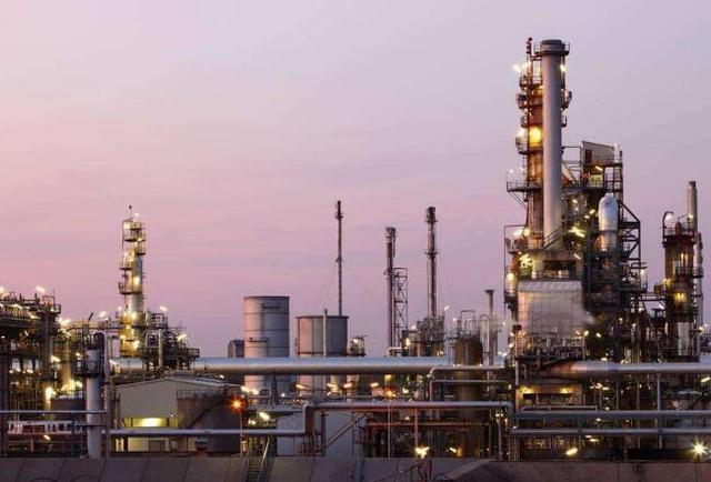 中国社会科学院大学新闻传播学院院长胡正荣