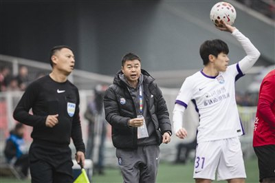 津门虎客场惨败辽宁铁人 联赛三轮不胜陷困境