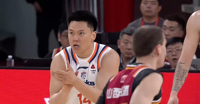 山西男篮惨败上海队 32分差距暴露防守漏洞