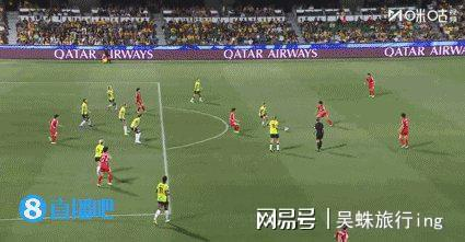 澳大利亚女足险胜朝鲜晋级半决赛 科尔与门将成