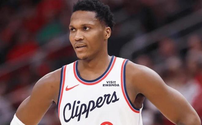 快船季后赛爆冷出局 核心更替与阵容调整成关键